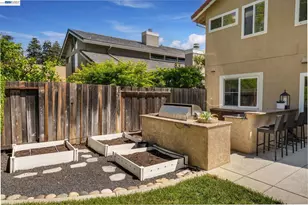 11752 Betlen Dr, Dublin, CA 94568 - Photo 48