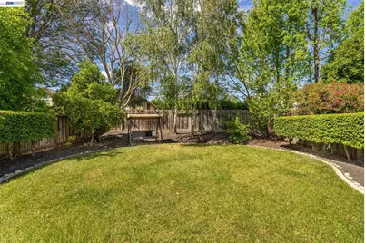 11752 Betlen Dr, Dublin, CA 94568 - Photo 50