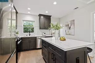 2027 Castro St, Martinez, CA 94553 - Photo 12