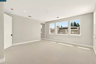 2237 Vandeleur Dr, Napa, CA 94558 - Photo 28