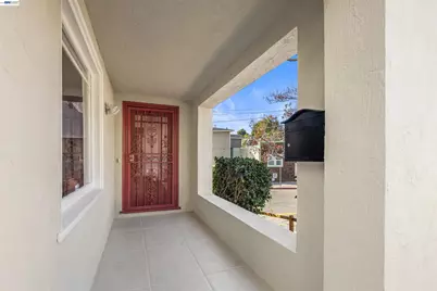 2924 Morcom Ave, Oakland, CA 94619 - Photo 2