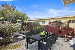 2924 Morcom Ave, Oakland, CA 94619 - Photo 14