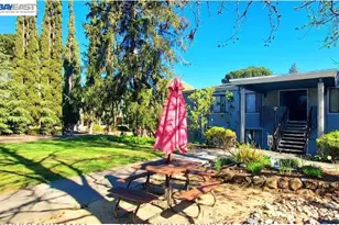 3033 Golden Rain, Walnut Creek, CA 94595 - Photo 32