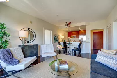 585 9th St #UNIT 535, Oakland, CA 94607 - Photo 2