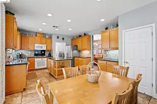 1060 Cambrian Pl, Brentwood, CA 94513 - Photo 18