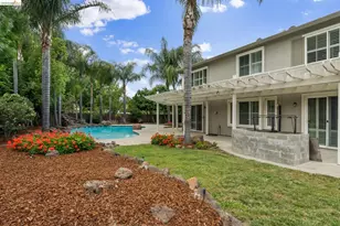 1060 Cambrian Pl, Brentwood, CA 94513 - Photo 50