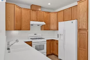 629 Artistic Pl, Hayward, CA 94541 - Photo 14