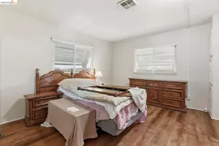 275 Burnett Ave, Morgan Hill, CA 95037 - Photo 12