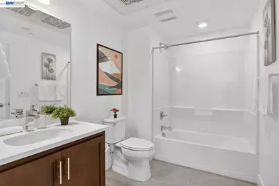 411 Rhythm Ln, Hayward, CA 94544 - Photo 20