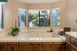 4640 Kingswood Dr, Danville, CA 94506 - Photo 22