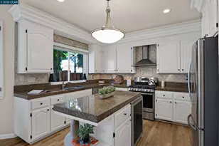 402 Chupcan Pl, Clayton, CA 94517 - Photo 12