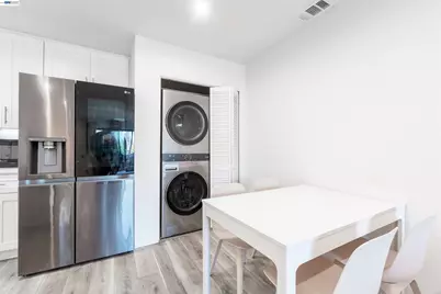 277 Hackamore Cmn, Fremont, CA 94539 - Photo 4