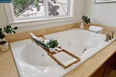 1980 Meadow Rd, Walnut Creek, CA 94595 - Photo 34