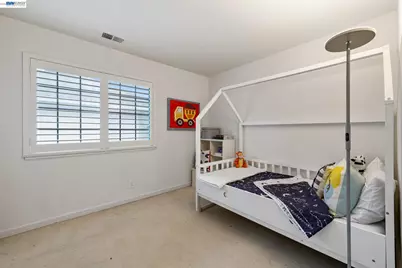 1129 Clarke Ln, Alameda, CA 94502 - Photo 24