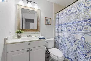 370 Sequim Common, Fremont, CA 94539 - Photo 12