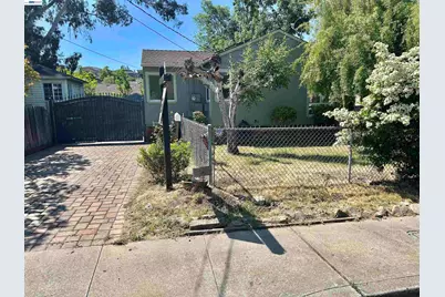 1947 E St, Hayward, CA 94541 - Photo 1