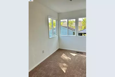 1947 E St, Hayward, CA 94541 - Photo 16