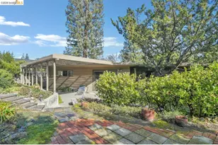 558 Lakewood Cir, Walnut Creek, CA 94598 - Photo 34