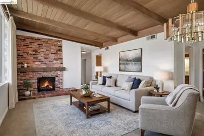 558 Lakewood Cir, Walnut Creek, CA 94598 - Photo 10