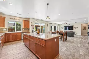1352 Bellerose Ct, Brentwood, CA 94513 - Photo 8