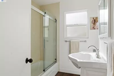 3586 Somerset Ave, Castro Valley, CA 94546 - Photo 14