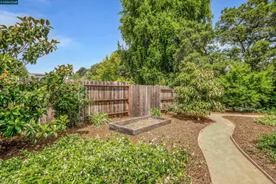 2319 Collins Ave, Pinole, CA 94564 - Photo 34