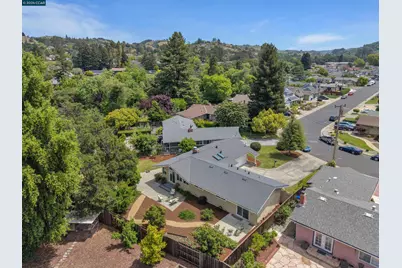 2319 Collins Ave, Pinole, CA 94564 - Photo 40