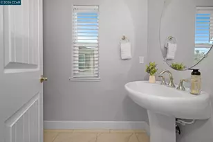 601 Tierney Pl, Martinez, CA 94553 - Photo 22
