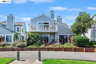 137 Parfait Ln, Alameda, CA 94502 - Photo 2