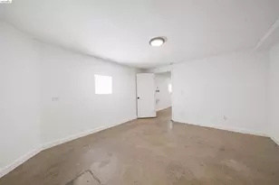 2735 11th St, Oakland, CA 94601 - Photo 42