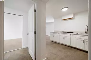 2735 11th St, Oakland, CA 94601 - Photo 32