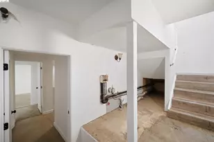 2735 11th St, Oakland, CA 94601 - Photo 32