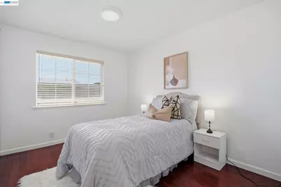 4388 Planet Cir, Union City, CA 94587 - Photo 22