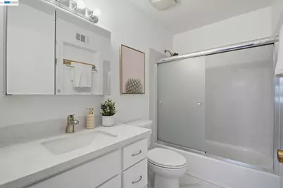 4388 Planet Cir, Union City, CA 94587 - Photo 30