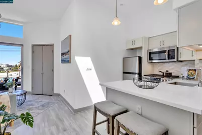 410 Webster St #5, Oakland, CA 94607 - Photo 6