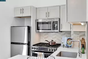 410 Webster St, Oakland, CA 94607 - Photo 6