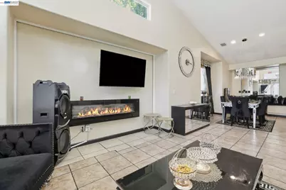 3209 Beretania Way, Sacramento, CA 95834 - Photo 10