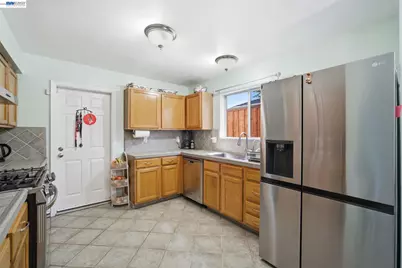 125 Bennett St, Gilroy, CA 95020 - Photo 8