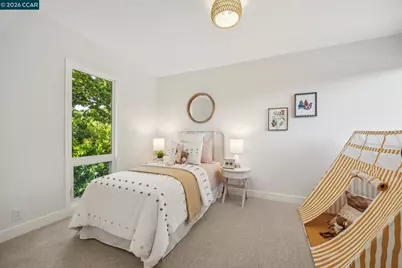 1026 Windsor Dr, Lafayette, CA 94549 - Photo 38