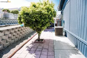 1909 Strasbourg Ln, Antioch, CA 94509 - Photo 8