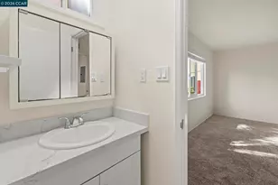 29 Leafwood Cir, San Rafael, CA 94901 - Photo 22