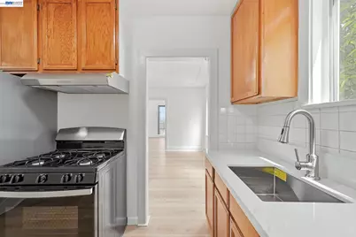 1829 22nd St, Oakland, CA 94606 - Photo 34