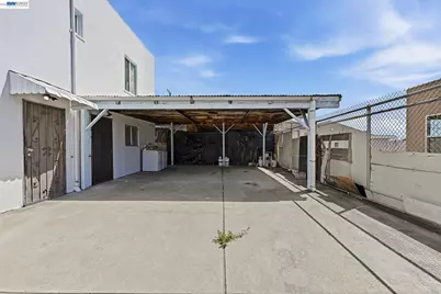 1829 22nd St, Oakland, CA 94606 - Photo 18
