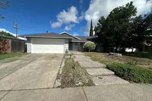 378 Acacia St, Fairfield, CA 94533 - Photo 1