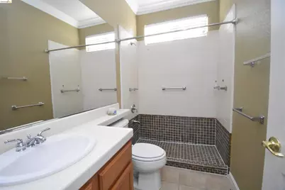 5776 Saint Andrews Dr, Stockton, CA 95219 - Photo 26