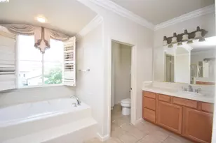 5776 St Andrews Dr, Stockton, CA 95219 - Photo 34