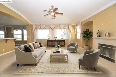 5776 Saint Andrews Dr, Stockton, CA 95219 - Photo 4