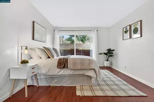 2005 Pleasant Valley Ave, Oakland, CA 94611 - Photo 24