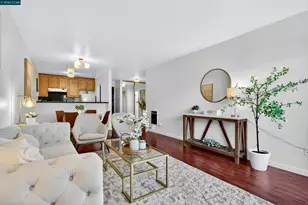 2005 Pleasant Valley Ave, Oakland, CA 94611 - Photo 6