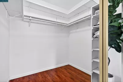 2005 Pleasant Valley Ave #103, Oakland, CA 94611 - Photo 30